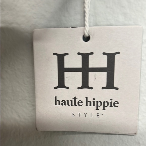 Haute Hippie | Bronze Beaded Clutch/Shoulder Bag ✨ - Picture 3 of 17